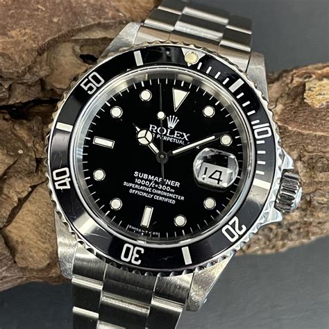 first rolex submariner with date|rolex submariner 16610 year.